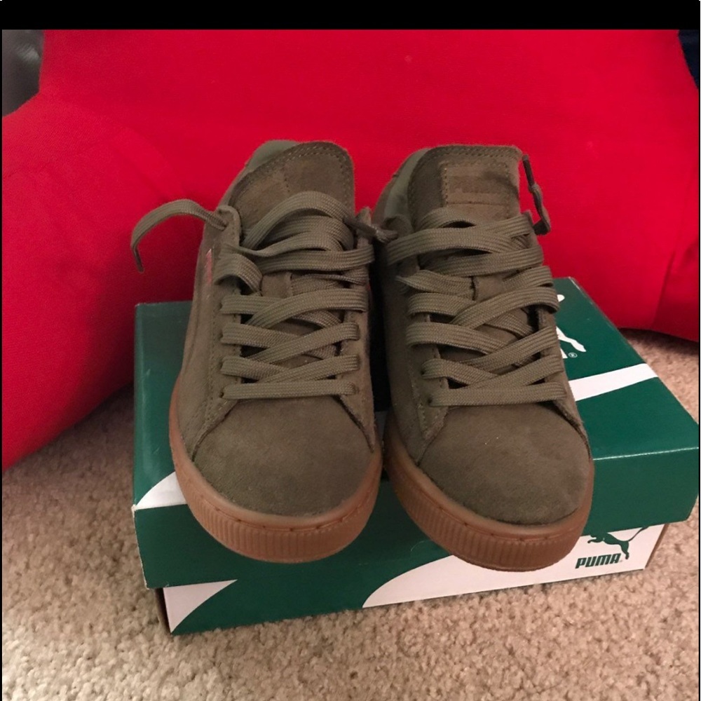 Olive Green Suede Puma